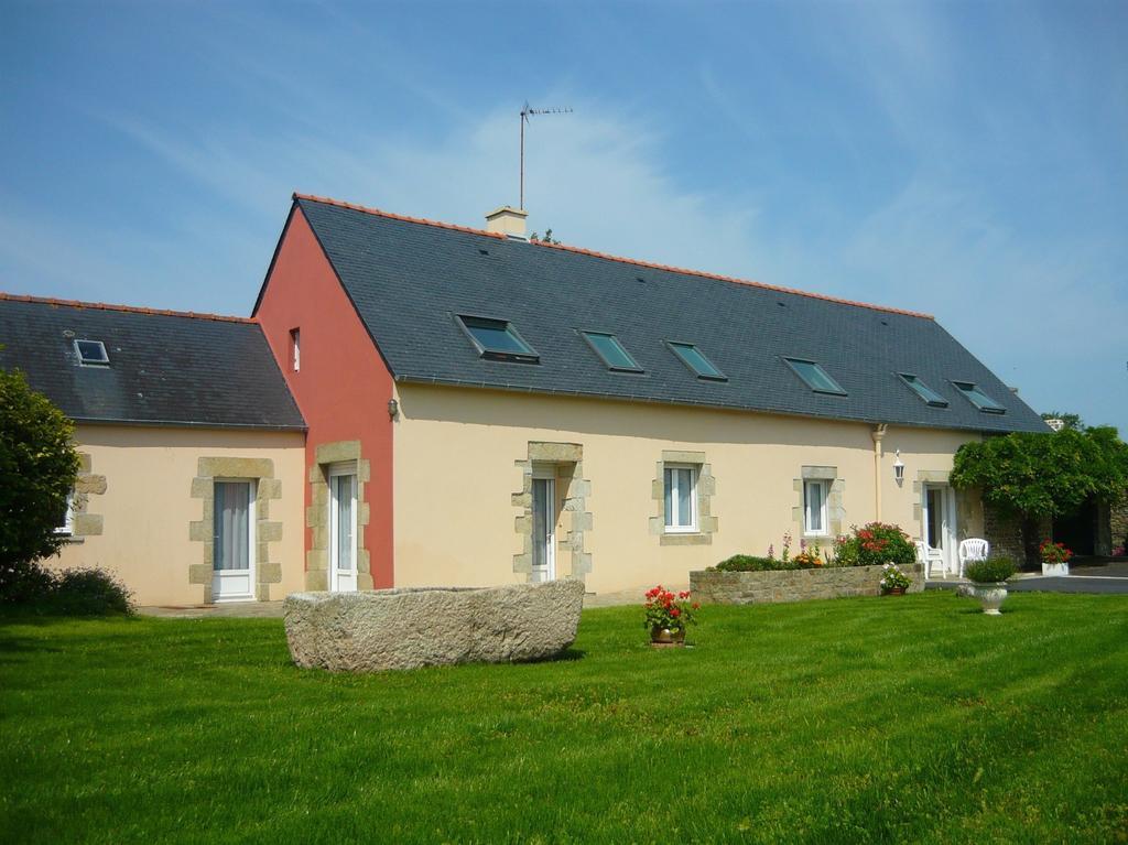 Au Calme A 10Mn Des Baies De Douarnenez Et Audierne Avec Cuisine A Disposition Mahalon Exterior foto